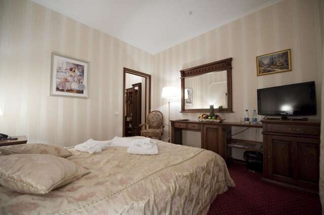 Отель Deluxe Hotel Kupava Львов-41
